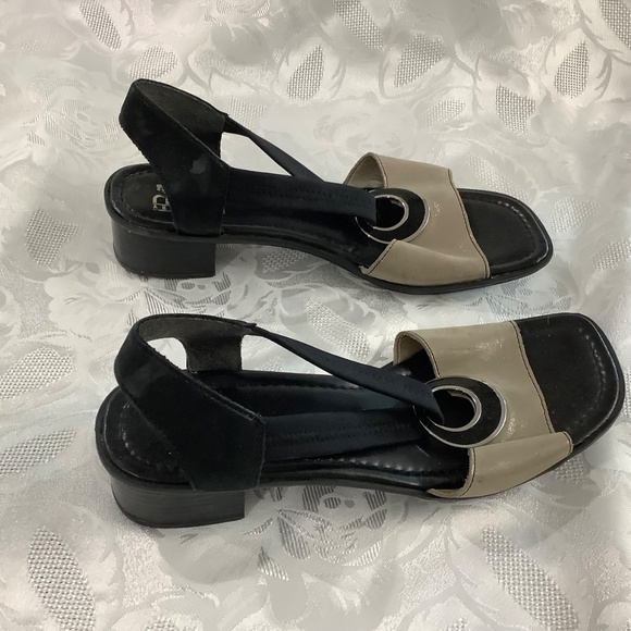 Reiker Like New Classy Sexy Sandals size 9 - Picture 5 of 9
